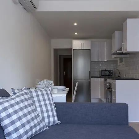 Apartamento Flateli Roger 6