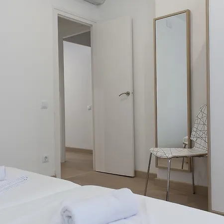 Apartment Flateli Roger 6 *